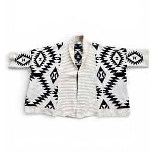 Banana USA‎ Cardigan Women Small Black Cream Aztec Geometric Boho Excellent